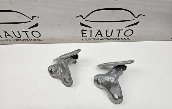 Jaguar XE Rear door hinge set CPLA228A64AD CPLA228A66AC
