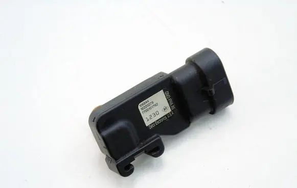 Renault Laguna I Air pressure sensor 7700101762