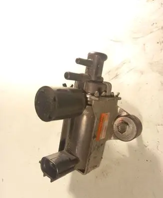 Subaru XV I Turbo solenoid valve 14471AA220