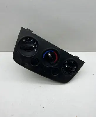 Ford Fiesta Climate control unit 2S6H18549BG