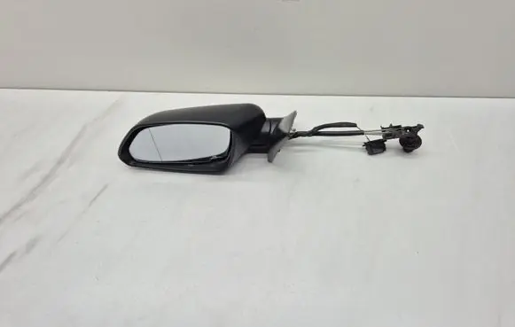 Skoda Octavia Mk2 (1Z) Manual wing mirror