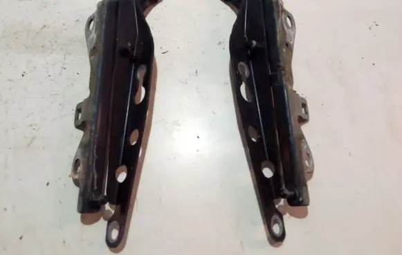 Volvo S80 Engine bonnet/hood hinges