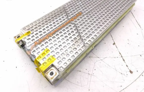 Tesla Model S Hybrid / Electric Car Battery Cell 111660800A