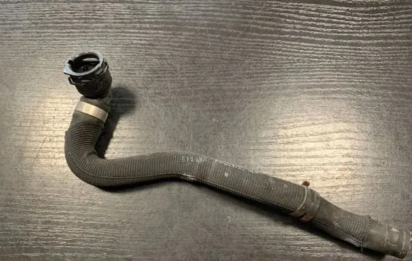 BMW 2 F46 Engine coolant pipe/hose 8580491