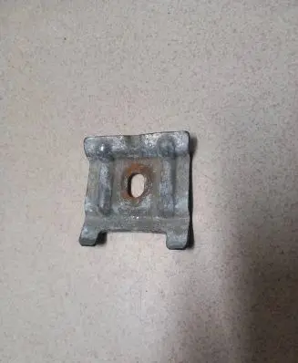 Volkswagen Golf III Battery bracket 1J0803219