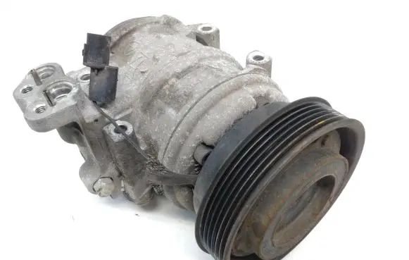 Hyundai Tucson JM Air conditioning (A/C) compressor (pump) 977012E300 925239