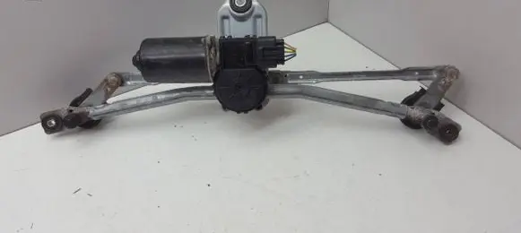 KIA Sportage Front wiper linkage and motor