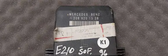 Mercedes-Benz E W210 Door control unit/module 2088201326