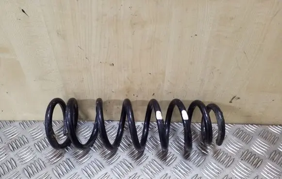 Toyota Corolla Verso E121 Rear coil spring