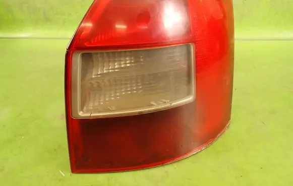 Audi A4 S4 B6 8E 8H Rear/tail lights 8E9945096