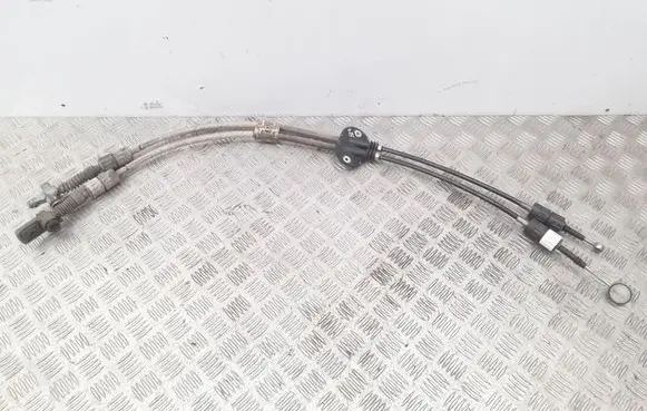 Ford Focus Gear shift cable linkage XS4R7E395GE XS4R7E395
