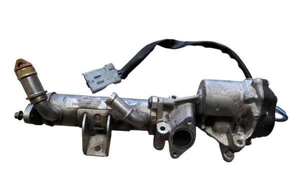 Ford Galaxy EGR valve cooler 6H4Q-9Y493-DF 216037183 11110087