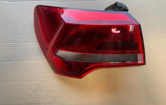 Audi Q3 F3 Rear/tail lights 83A