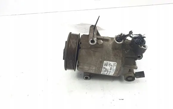 Seat Toledo IV (NH) Air conditioning (A/C) compressor (pump) 5Q0820803D