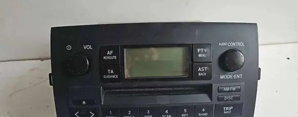 Toyota Corolla Verso E121 Radio/CD/DVD/GPS head unit 8612013060B0 CQTS7170A