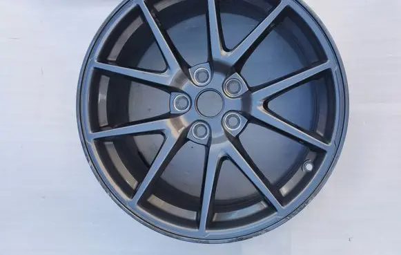 Tesla Model 3 R18 alloy rim 104426100A
