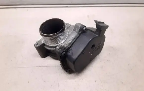 Audi A1 Throttle valve 03G128063F 324905482 V710
