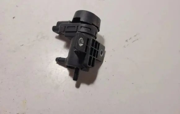Citroen C-Crosser Turbo solenoid valve 9652862380