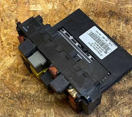 Mercedes-Benz C W203 Fuse box set 2035451601 5DK00848550