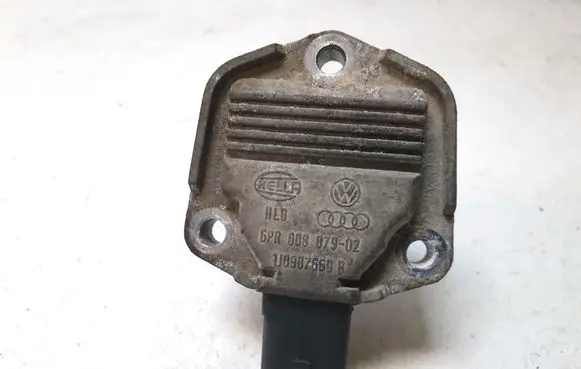 Audi A6 S6 C5 4B Oil level sensor 1J0907660B