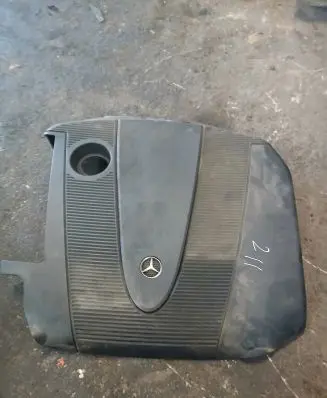 Mercedes-Benz E W211 Engine cover (trim) A6460160624