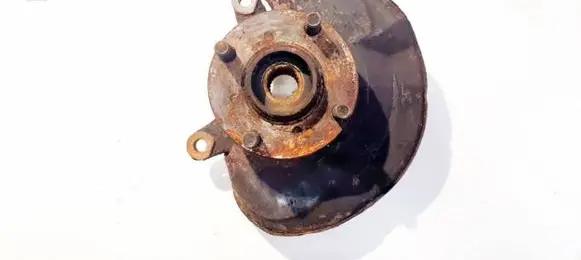 Suzuki Liana Front wheel hub