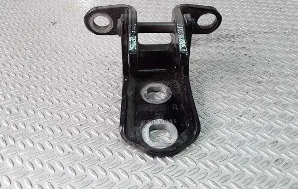Saab 9-3 Ver2 Rear door lower hinge