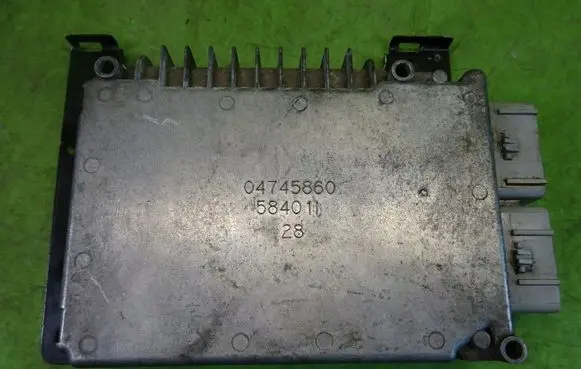 Chrysler PT Cruiser Engine control unit/module ECU 04745860