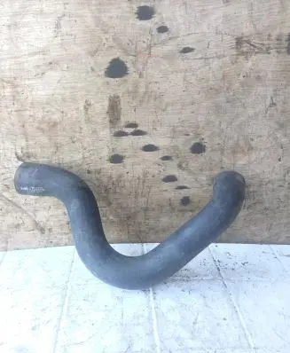 Volvo V70 Engine coolant pipe/hose 30680912
