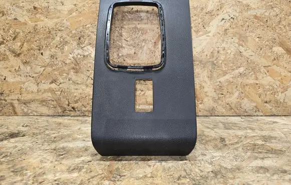 Mercedes-Benz SL R107 Other center console (tunnel) element 1076830036