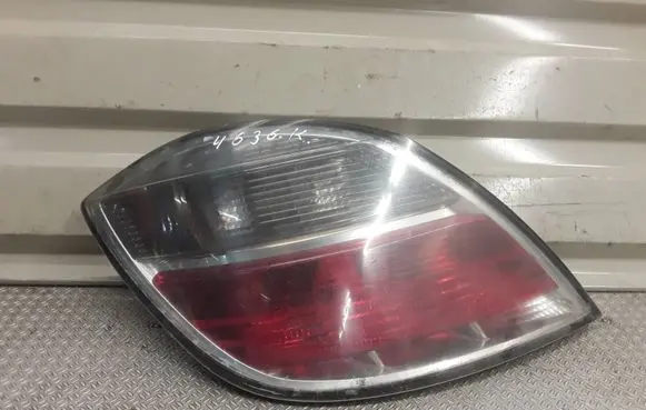 Opel Astra H Rear/tail lights 13222324