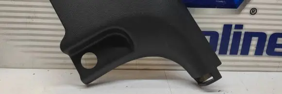 Hyundai Kona I Other sill/pillar trim element 85823J9000