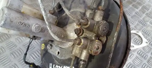 Hyundai Sonata Air suspension compressor 