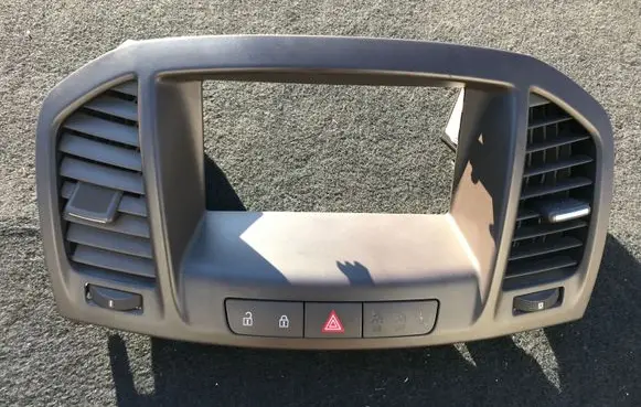 Opel Insignia A Radio/GPS head unit trim 13271928 13282238 13274794
