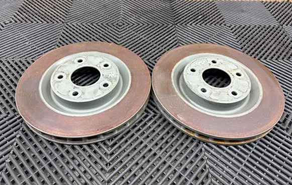 Chevrolet Corvette C6 Front brake disc