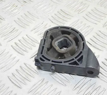 Hyundai Kona I Radiator support slam panel bracket 