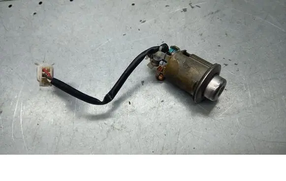 Mazda 626 Tailgate/trunk/boot lock/catch/latch