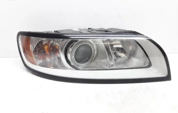Volvo V50 Headlight/headlamp 31265695
