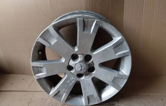 Mitsubishi Outlander R18 alloy rim 4250B593