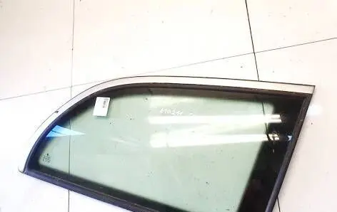 Skoda Octavia Mk1 (1U) Rear side window as2