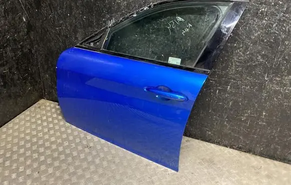Alfa Romeo Giulia Front door 