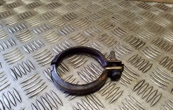 BMW 5 GT F07 Muffler pipe connector clamp 7804161