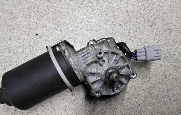 Lexus RX 450H Wiper motor 8511048200
