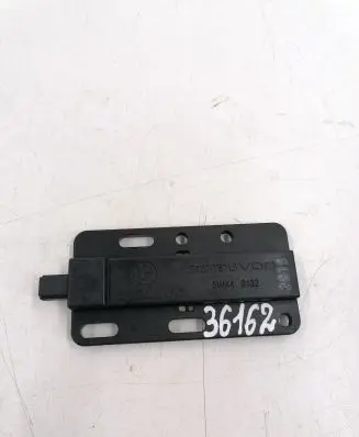 BMW X5 E70 Keyless system antenna 6922211 5WK49132