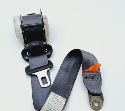 Rear seatbelt
