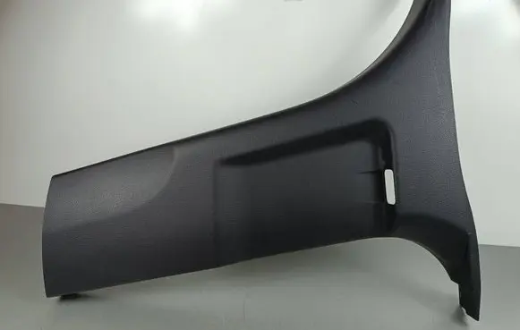 SsangYong Rexton (B) pillar trim (bottom) 