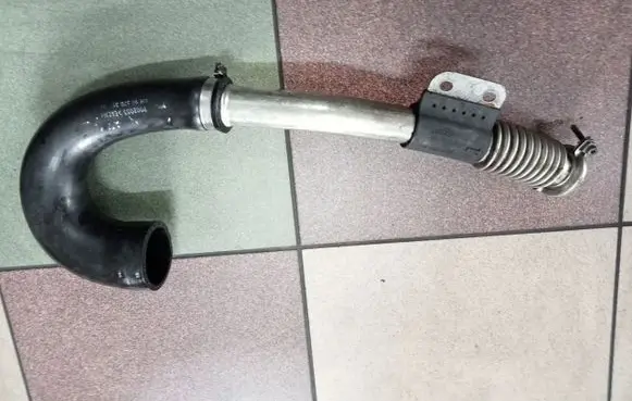 Opel Astra G EGR valve line/pipe/hose 90570358