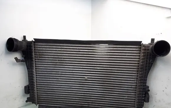 Volkswagen PASSAT B6 Intercooler radiator 3C0145805G