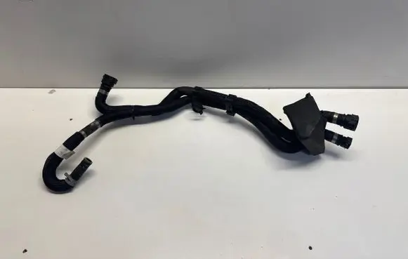 Jeep Grand Cherokee WL Engine coolant pipe/hose 68381446AC