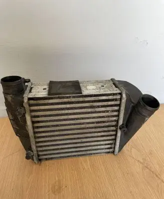 Audi A4 S4 B7 8E 8H Intercooler radiator 8E0145806L